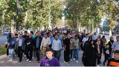 برگزاری همایش بزرگ پیاده‌روی خانوادگی در محمد شهر