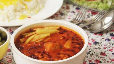 طرز تهیه خورش قیمه سیب زمینی به روش رستورانی