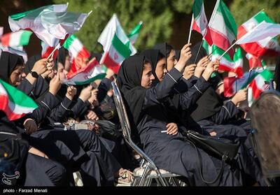 زنگ مهر، ایثار و نماز در مدارس هرمزگان نواخته شد - تسنیم