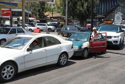 (ویدئو) ترافیک در بزرگراه جنوب لبنان به سمت فرودگاه و صف‌های طولانی در پمپ بنزین‌های بیروت