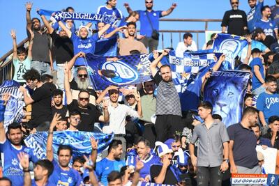 ادامه شعار «حیا کن، رها کن» علیه نکونام و سمیعی - پارس فوتبال | خبرگزاری فوتبال ایران | ParsFootball