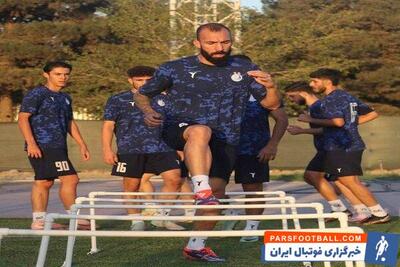 تجمع و شعار علیه نکونام/ تمرین استقلال تعطیل شد - پارس فوتبال | خبرگزاری فوتبال ایران | ParsFootball