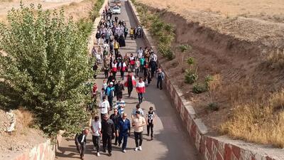 همایش بزرگ پیاده روی خانواده در شهر بیدستان برگزارشد