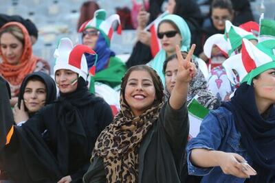 برگزاری بازی ایران - قطر با حضور بانوان