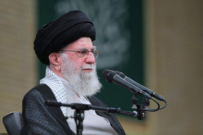 همه‌ی نیروی مقاومت منطقه در کنار حزب‌الله و پشتیبان آن است/ بر همه‌ی مسلمانان فرض است که با امکانات خود در کنار مردم لبنان و حزب‌الله سرافراز بایستند