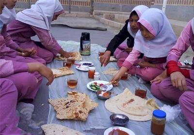  تأثیر خانواده‌ها در ایجاد عادت‌های تغذیه‌ای غلط در فرزندان