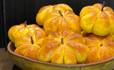 طرز تهیه نان کدو حلوایی؛ نان نرم و خوشمزه 