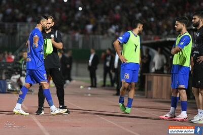 متهمان باخت دربی، نکونام را روسفید کردند! - پارس فوتبال | خبرگزاری فوتبال ایران | ParsFootball