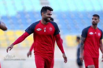 ملاقات صمیمانه ستاره پرسپولیس با بسکتبالیست استقلالی