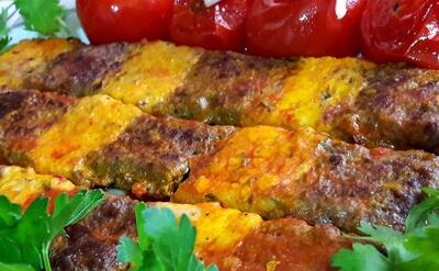 کباب دو رنگ از بهترین و شیک ترین غذاهاست| طرز تهیه کباب دو رنگ مجلسی با گوشت و مرغ