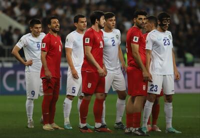 ایران ۰-۰ ازبکستان/ توقف تیم ۱۰ نفره ایران در تاشکند