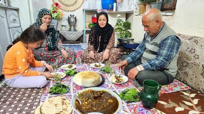 (ویدئو) طرز پخت قرمه سبزی متفاوت به روش بانوی ارومیه‌ای