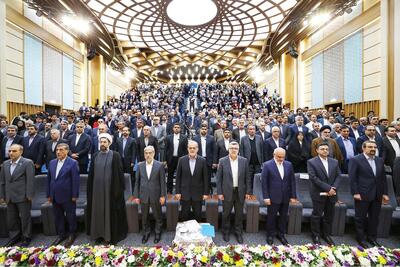 گره‌گشایی را از دانشگاه انتظار داریم