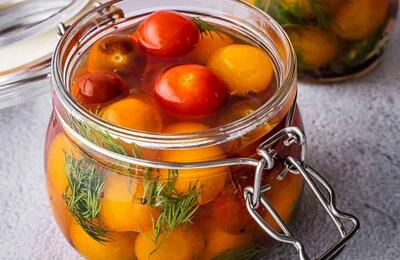 طرز تهیه ترشی گوجه گیلاسی | اقتصاد24