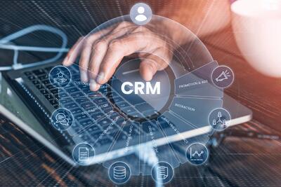 آموزش اصولی CRM، کلید موفقیت در مدیریت ارتباط با مشتریان - کاماپرس