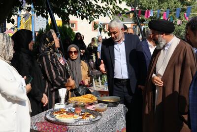 جشنواره غذای سالم در پارک بانوان صالحیه بهارستان برگزار شد