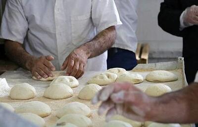 قطع سهمیه آرد گرانفروش‌ها / نانوایان متخلف مراقب باشند - عصر خبر