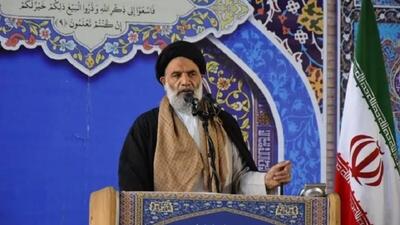 امام جمعه اهواز: آمریکا بداند ما به ناچار با او شاخ به شاخ خواهیم شد