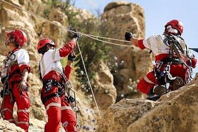 نجات معجزه‌آسای مرد ۴۳ ساله در تهران