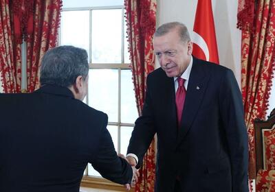 جای صندلی عجیب عراقچی در دیدار با اردوغان! | رویداد24