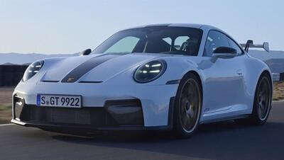 معرفی پورشه 911 GT3 مدل 2025 | bama.ir