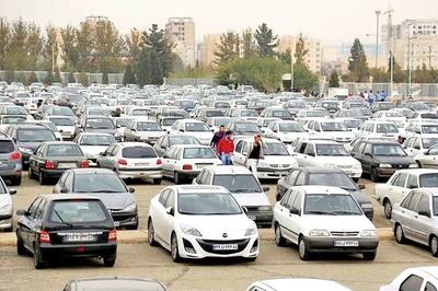 بازار خودرو جای رشد دلالان شد