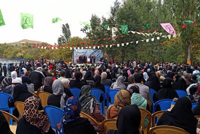 جشنواره میوه  به  در شهر گیوی استان اردبیل برگزار می‌شود