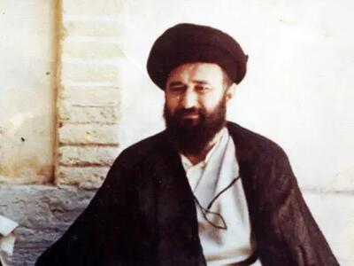 سید مصطفی خمینی از تولد تا ترور/  آلبوم تصاویر پسر ارشد امام خمینی (ره) ؛ از هم نشینی با پدر تا مزار ایشان در نجف و کنار امام علی (ع)