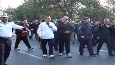 همایش بزرگ پیاده روی خانوادگی در قم برگزار شد