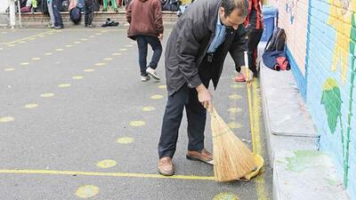 پای سرایدارهای مدارس به مجلس باز شد - عصر خبر