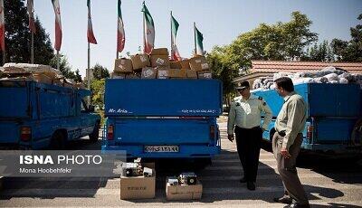 کشف محموله میلیاردی شکلات های خارجی قاچاق بدر سرخه