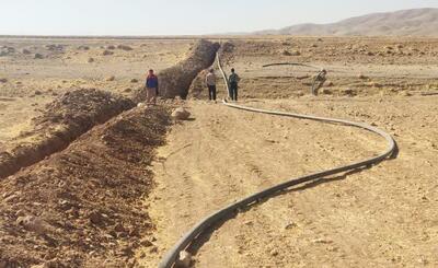 بهره‌مندی ۳۲ خانوار روستایی اسدآباد از کمک‌های پدر آبرسان ایران