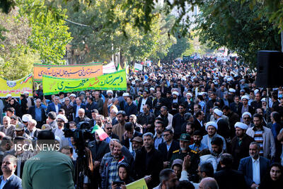 راهپیمایی حماسی ۱۳ آبان در بجنورد