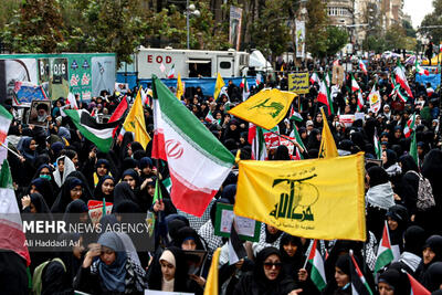 راهپیمایی ۱۳ آبان در شهرستان آبادان برگزار شد