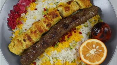 طرز تهیه کباب وزیری به روش رستورانی| با انجام این کار دیگه کباب در زمان پخت به سیخ ها نمی چسبه