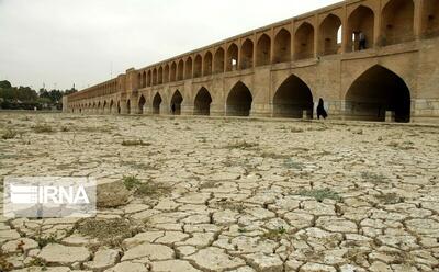 استاندار اصفهان: رفع بحران محیط زیست استان، همت همگان را می‌طلبد