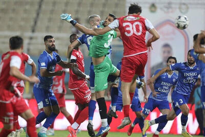 پرسپولیس 1 - گل‌گهر 0