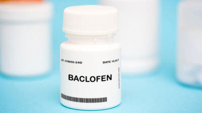 قرص باکلوفن (Baclofen)  + چه افرادی نباید از قرص های شل کننده استفاده نکنند