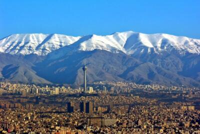 اگر حقوق در ایران ۵ برابر شود تازه به خط فقر جهانی می‌رسیم