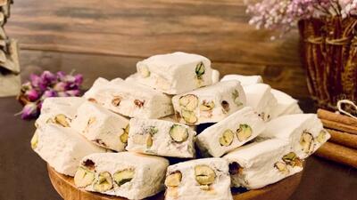 طرز تهیه گز آردی در خانه به روش بازاری / دیگه پول برای خرید گز نده !