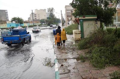 آبگرفتگی برخی مناطق اهواز در اثر بارندگی شب گذشته