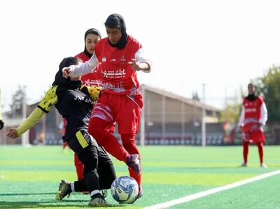 زنان پرسپولیس در آستانه یک بازی حیاتی؛ صعود به لیگ برتر در خطر است