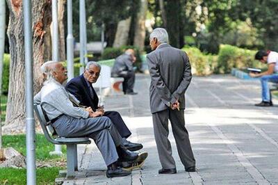 حذف این گروه از بازنشستگان از افزایش حقوق ۱۴۰۴ | روزنو