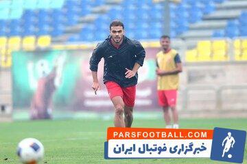 اوستون اورونوف در آستانه تمدید قرارداد با پرسپولیس - پارس فوتبال