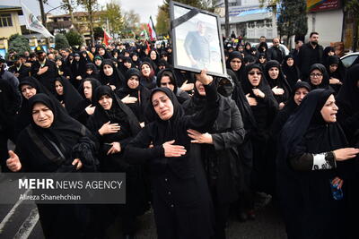 مراسم تشییع شهید «مهیار کیازاده» در زادگاهش روستای اسلام آباد