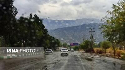 گلستان بارانی می‌شود