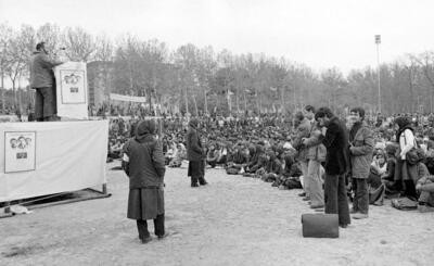 سفر به تهران قدیم؛ گزارش کامل حمله به دانشگاه تهران و قتل ۳ دانشجو در آذر ۳۲ منتشرشد