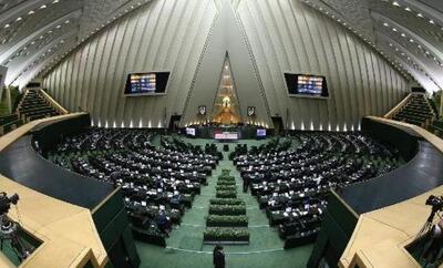 حداقل حقوق سال آینده؛ فقط ۱۳ میلیون/ افزایش ۲۰ درصدی حقوق کارمندان و بازنشستگان