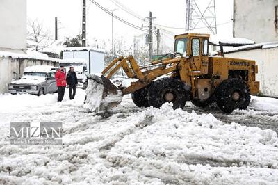 مسدودشدن برخی از محور‌های استان همدان و اردبیل به‌دلیل بارش برف