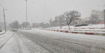 (ویدئو) شدت بارش برف در آملِ مازندران